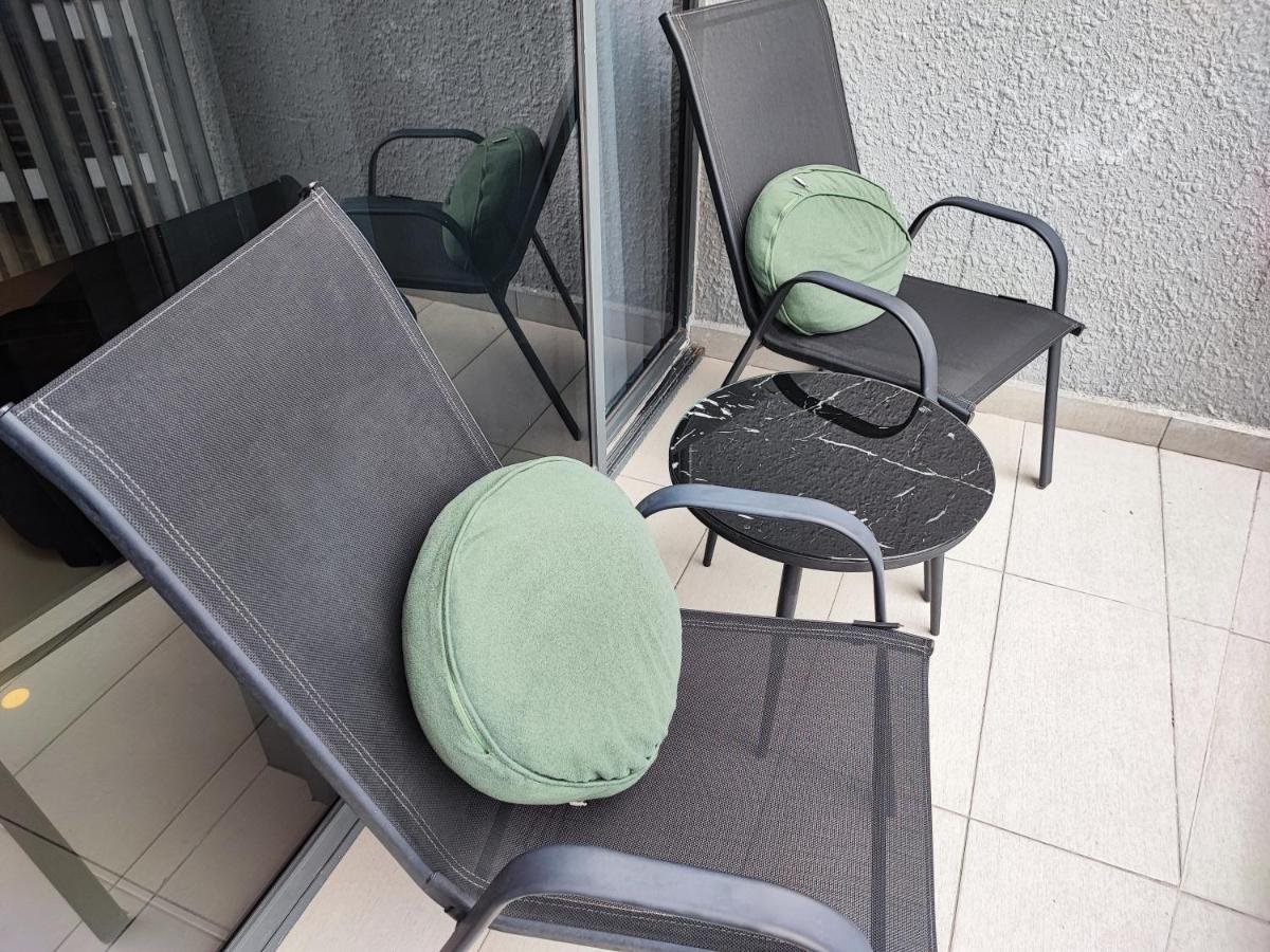 Ekocheras Duplex Balcony, Drinking Water, 24h Check In Pangsapuri *